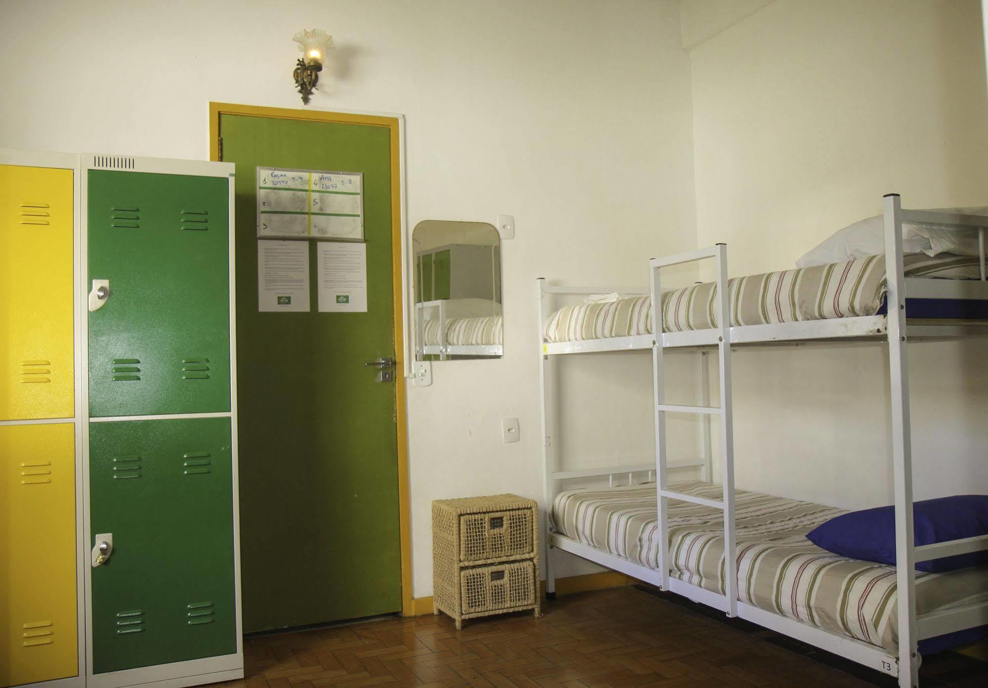 Vila Carioca Hostal