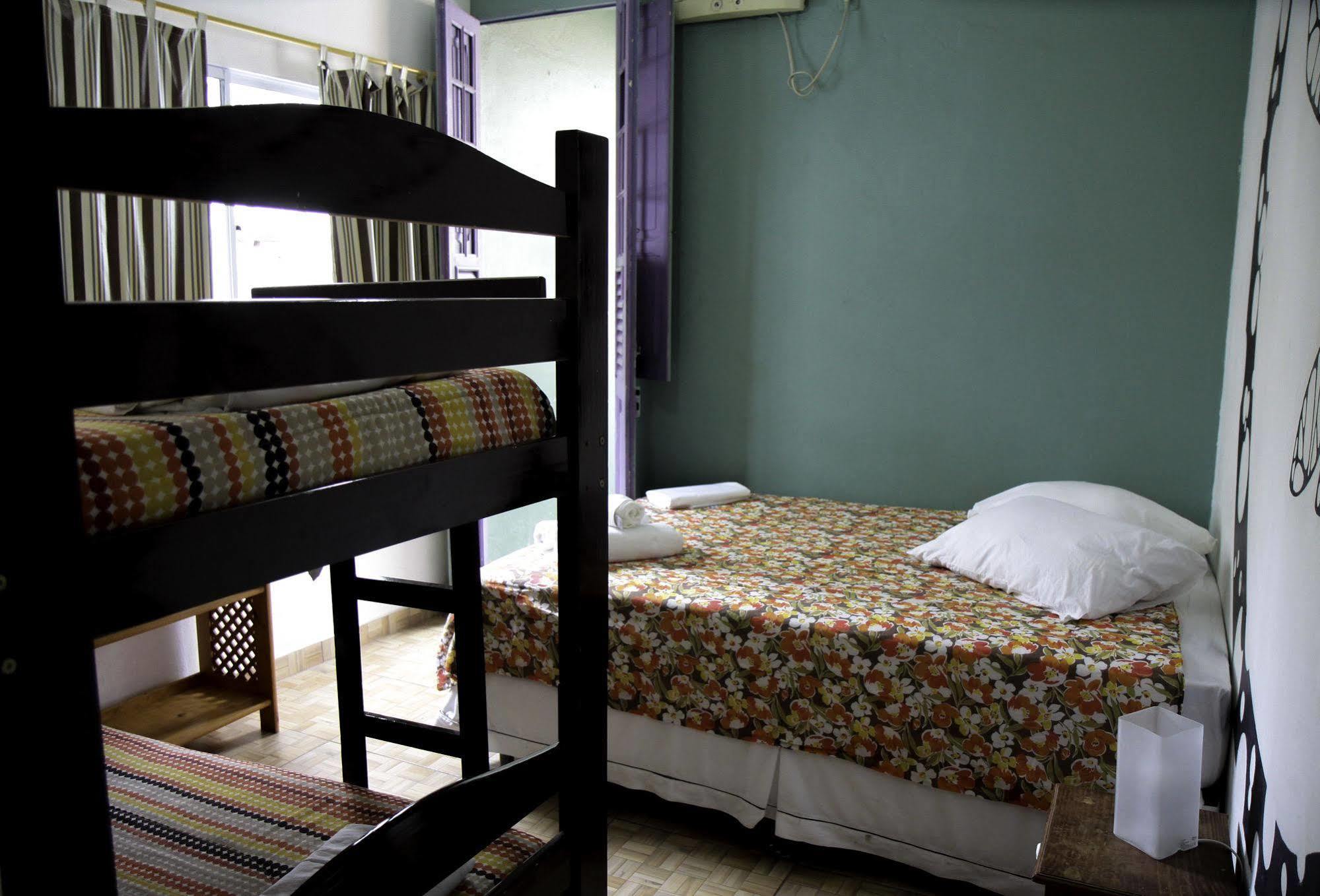 Vila Carioca Asrama